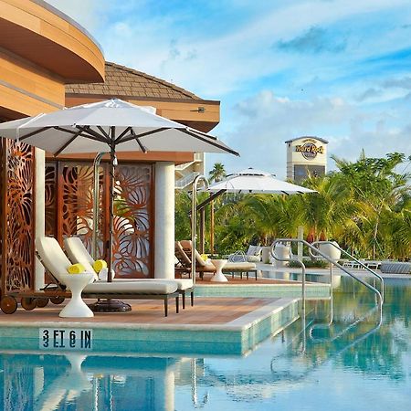 The Guitar Hotel At Seminole Hard Rock Hotel & Casino Davie Exterior photo